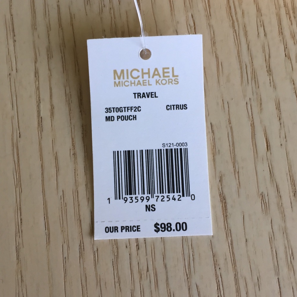 🎉2X HOST PICK 🎉 Michael Kors Citrus Travel Pouch - Picture 8 of 9